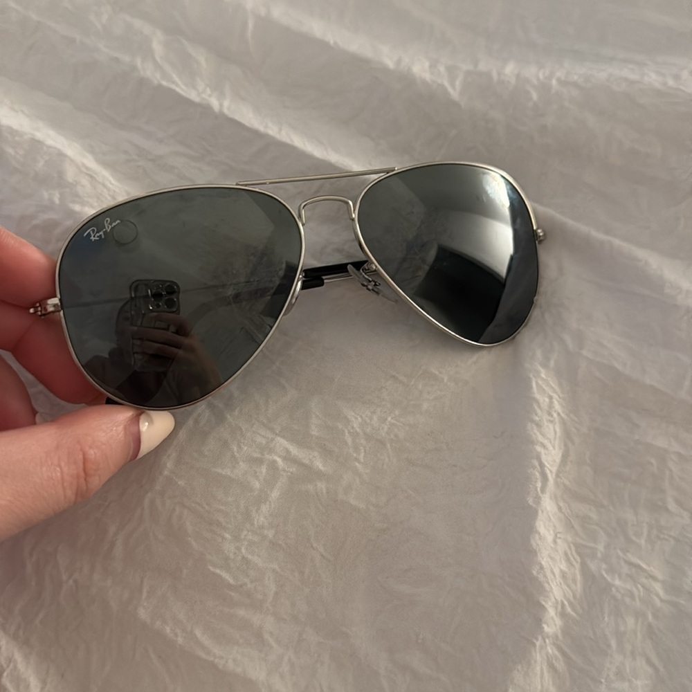 Authentic Ray Ban Aviators - Picture 2 of 3